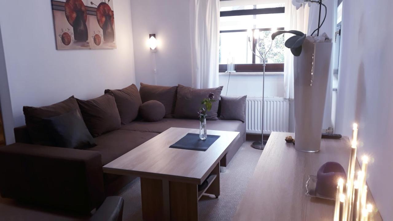 Apartments - Lehmanns Ferienwohnungen 오베르비젠탈 외부 사진